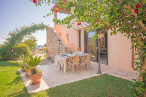 Villa Turchese . Chia . 3 bdr 2 bth . AC